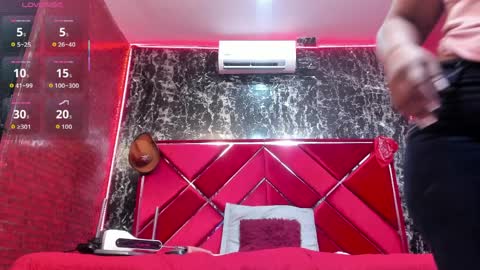 waleska   online show from March 28, 12:38 pm