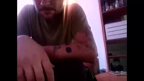 Snapshot of walex0900 chatting on October 23, 9:30 am walex0900 online show from October 23, 9:30 am