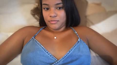 Layla friends call me Koko online show from September 18, 5:59 pm