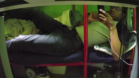 Snapshot of walltazv chatting on March 17, 8:01 pm Kentaro online show from March 17, 8:01 pm