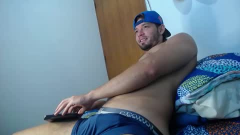 walnniel_concordia online show from November 28, 5:10 am