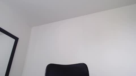 WALTER BROWN  online show from January 17, 6:23 pm