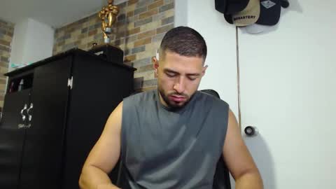 WALTER BROWN  online show from December 14, 2:11 pm