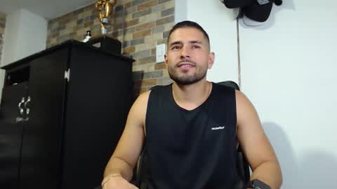 WALTER BROWN  online show from December 23, 12:19 am