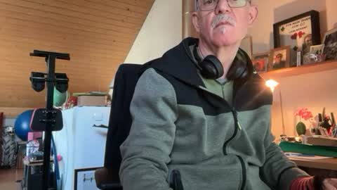 waltix64 online show from January 16, 9:46 am