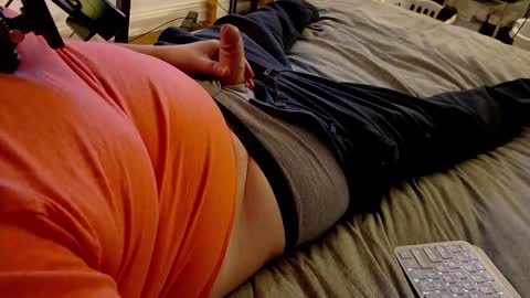 Snapshot of waltsobchak chatting on February 6, 3:22 am I love the ol in-n-out online show from February 6, 3:22 am