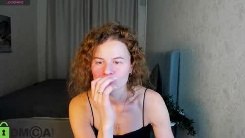 Wanda online show from October 6, 1:52 pm