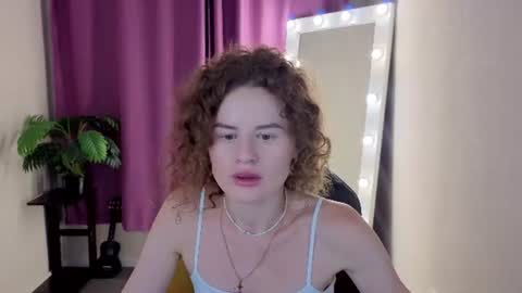 Snapshot of wanda_gomez chatting on July 3, 8:43 am Wanda online show from July 3, 8:43 am