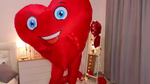 Wendy. Hello Honeys Ill see you 2nd 5th 7th this week love you3 online show from February 15, 7:06 pm