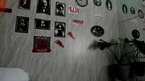 Snapshot of wandaloov chatting on October 19, 6:36 am wanda online show from October 19, 6:36 am