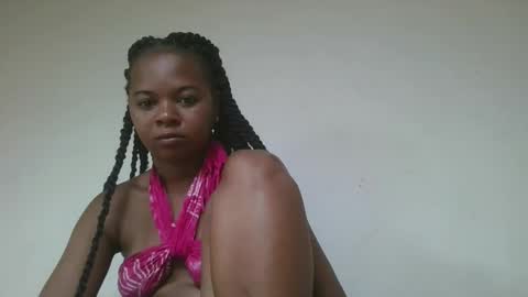 wangela online show from February 3, 12:42 am