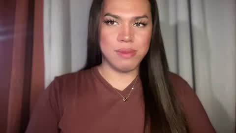 Snapshot of wanna_bewithyouxxx chatting on February 21, 4:02 am LIZA online show from February 21, 4:02 am