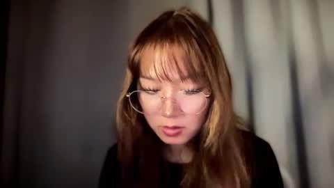 Snapshot of wanna_bewithyouxxx chatting on February 27, 1:49 am LIZA online show from February 27, 1:49 am