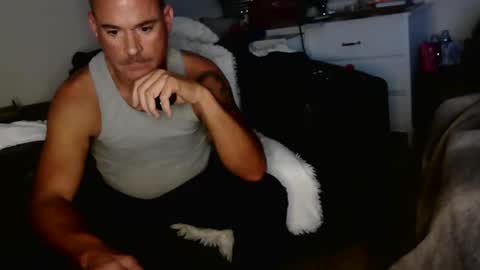 Snapshot of wantmymantofukme chatting on November 9, 10:57 am wantmymantofukme online show from November 9, 10:57 am