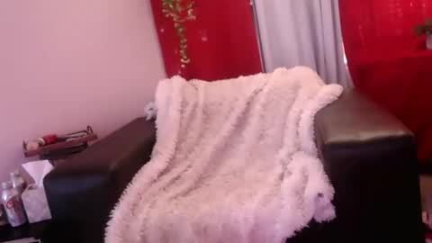 Snapshot of wantmymantofukme chatting on November 17, 6:46 pm wantmymantofukme online show from November 17, 6:46 pm