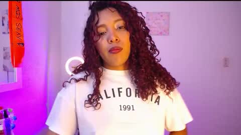 EMILY online show from February 8, 11:02 am