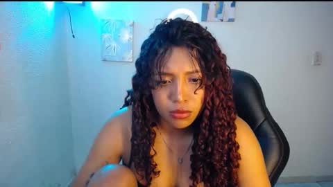 EMILY online show from April 11, 2:27 am