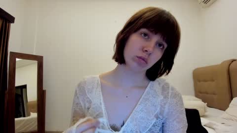 June online show from December 24, 8:49 pm