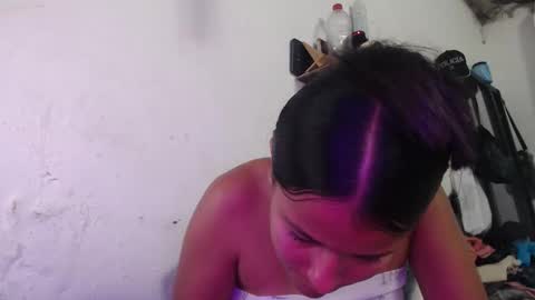 Snapshot of washbag14 chatting on February 4, 1:55 am washbag14 online show from February 4, 1:55 am