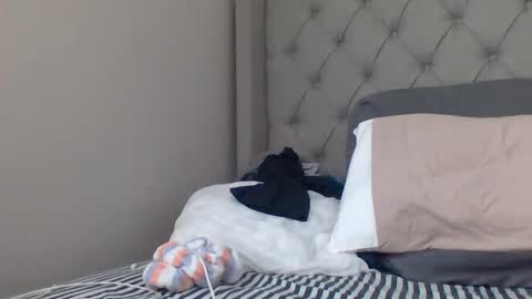 wasiancutie online show from May 16, 8:18 pm