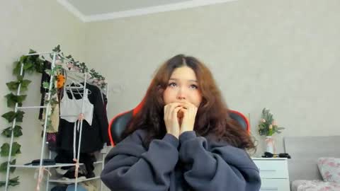 wastforu online show from February 11, 10:59 am