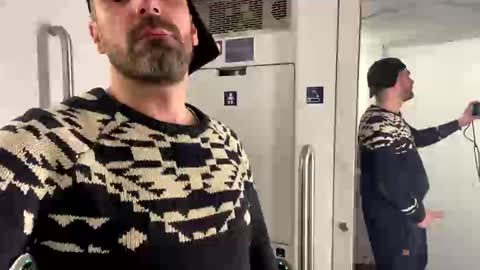 Call me Cherry online show from November 10, 6:40 pm