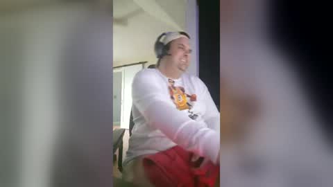 Snapshot of waynecotty chatting on July 15, 11:10 pm WayneCotty online show from July 15, 11:10 pm