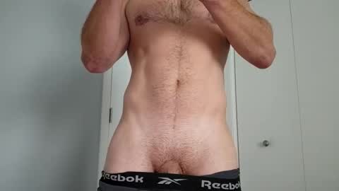 waynekent80 online show from December 2, 7:53 pm