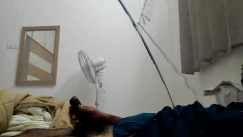 Snapshot of wearcondom chatting on June 1, 2:52 pm sexyguy online show from June 1, 2:52 pm
