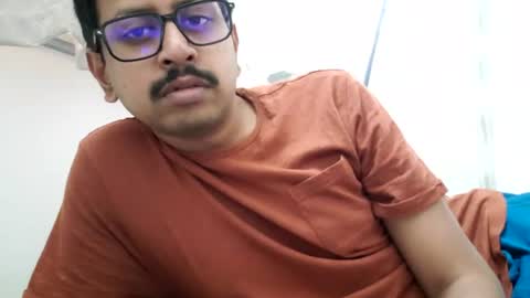 Snapshot of wearcondom chatting on July 17, 10:00 am sexyguy online show from July 17, 10:00 am