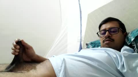 Snapshot of wearcondom chatting on August 1, 7:40 am sexyguy online show from August 1, 7:40 am