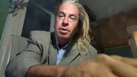 Snapshot of weber444 chatting on October 2, 3:57 am weber444 online show from October 2, 3:57 am