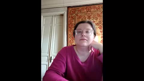 Marina online show from April 13, 2:44 pm