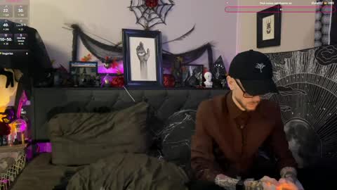 WebzKordz online show from May 14, 5:14 am