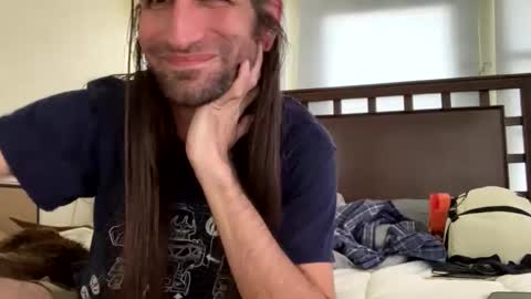 Snapshot of weedwacker43 chatting on February 25, 11:25 pm weedwacker43 online show from February 25, 11:25 pm