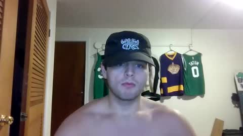 Snapshot of weenskir chatting on April 11, 2:21 pm weenskir online show from April 11, 2:21 pm