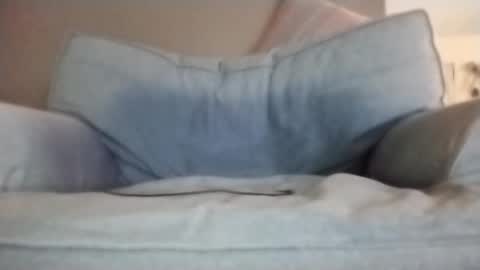 Snapshot of welldny chatting on November 16, 6:46 pm welldny online show from November 16, 6:46 pm