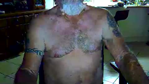 Wellhelloo online show from February 17, 6:36 pm