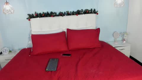 Wendolyn online show from December 2, 2:01 pm