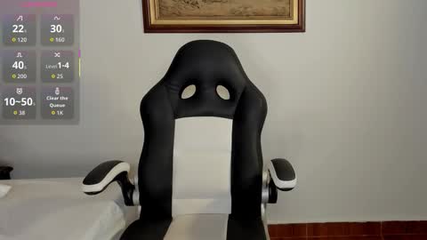 Wendy Marshall  online show from November 7, 8:09 pm