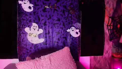 WEN SHENG online show from October 23, 7:23 pm