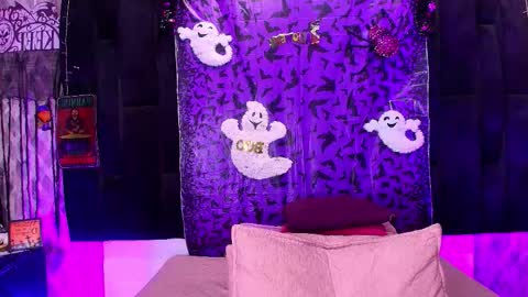 WEN SHENG online show from October 27, 7:18 pm