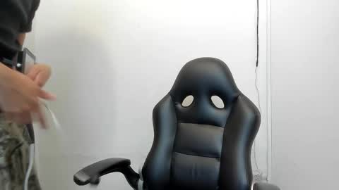 WES online show from January 19, 3:49 pm