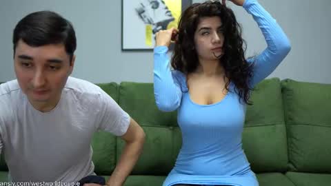 SILVIA and HUGS  ------------     online show from February 10, 9:02 am