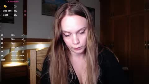 Lana online show from October 7, 6:16 pm