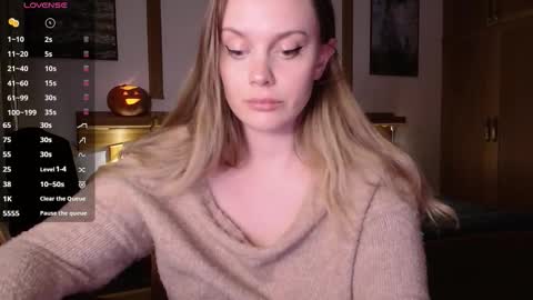 Lana online show from October 16, 6:42 pm