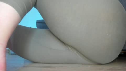 wet_pants2022 online show from July 8, 7:07 pm