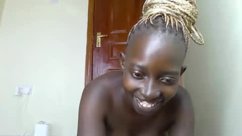 wet_pussy2025 online show from November 15, 7:49 am