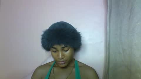 wetdrippussy7 online show from December 1, 8:03 pm