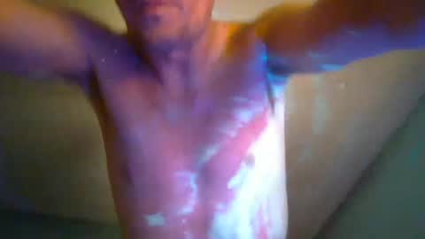 Snapshot of wetduck77777 chatting on October 13, 9:20 am wetduck77777 online show from October 13, 9:20 am